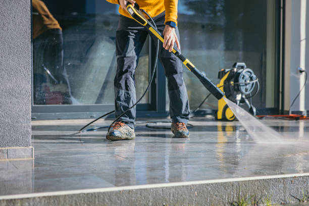 Pressure Washing Contractors in Doral, FL
